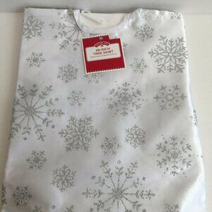 Holiday Time 48" White Satin Silver Glitter Star Snowflake Christmas Tree Skirt
